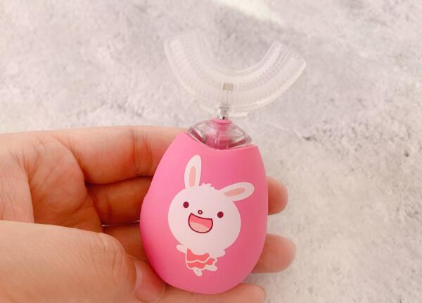 u型電動(dòng)牙刷兒童怎么用？保姆級(jí)的兒童U型牙刷使用教程