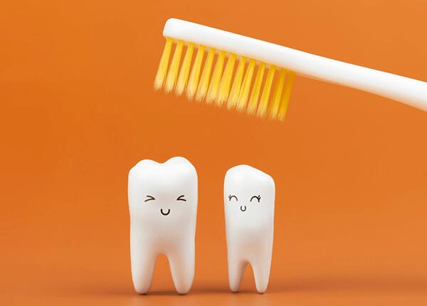 電動牙刷品牌廠商強調：過硬的刷毛不適合國人？！